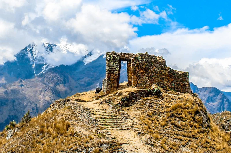 peru machu picchu hike tours