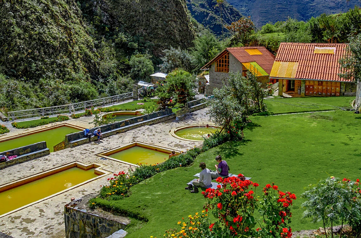 lares trek