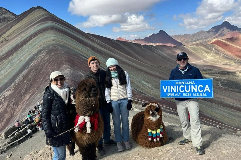 Rainbow Mountain Trekking and Tours