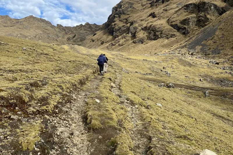 lares trek to machu picchu