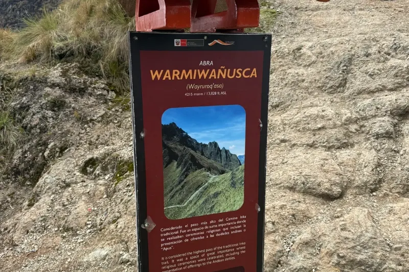 what is the elevation gain on the inca trail